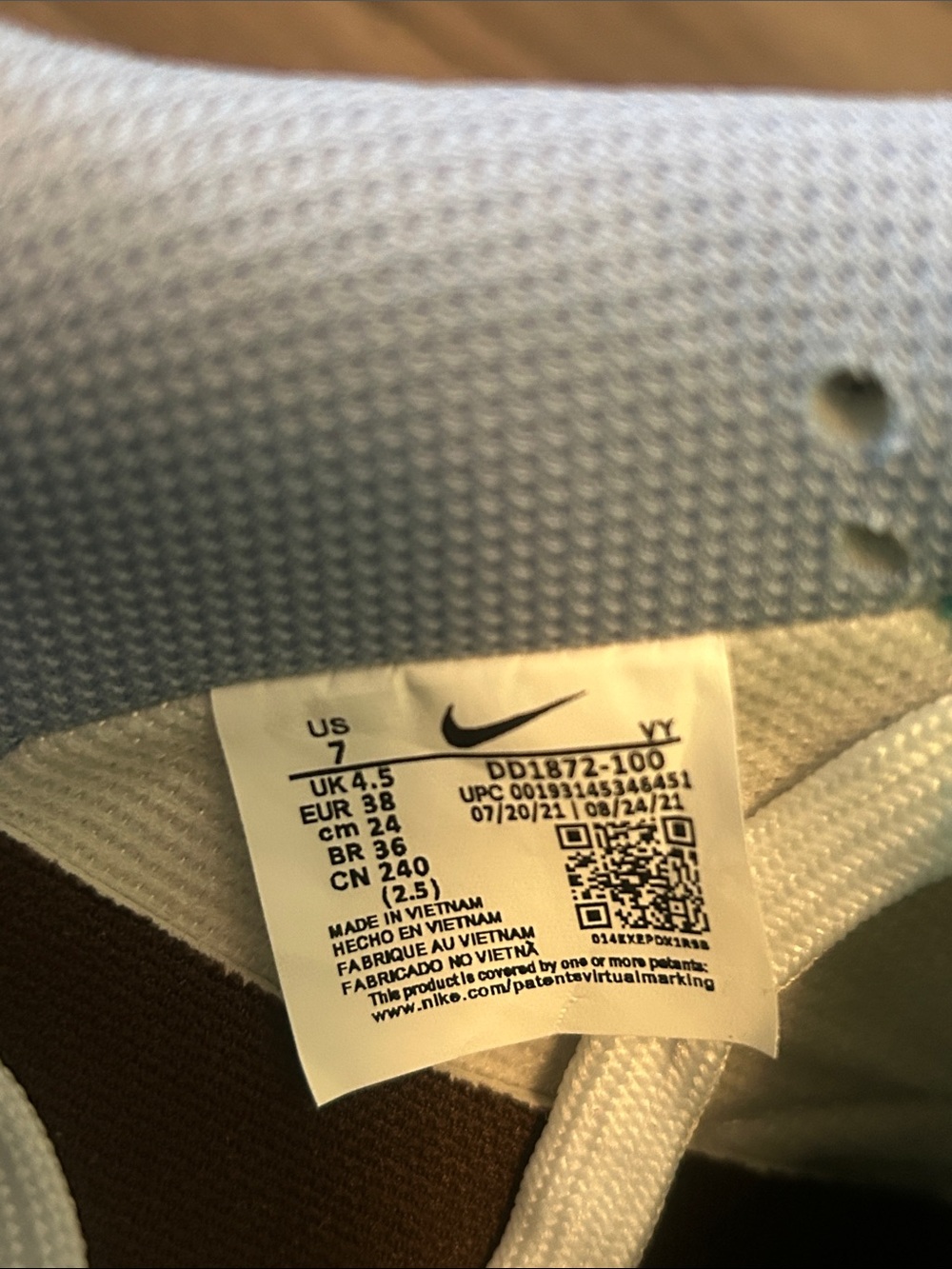 Nike Dunk Low SE "Easter Candy - Picture 5 of 7